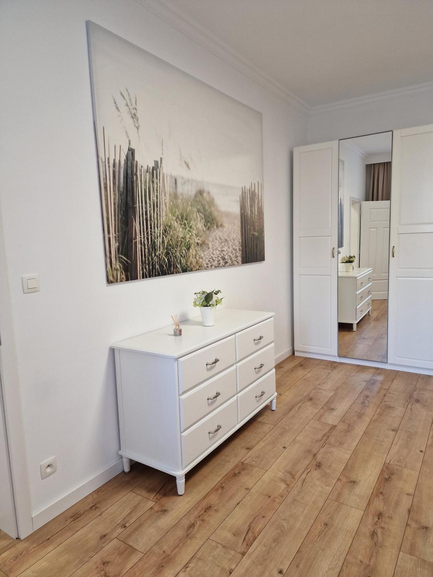 Old Town Apartment - 2 Bedrooms ブラチスラヴァ エクステリア 写真