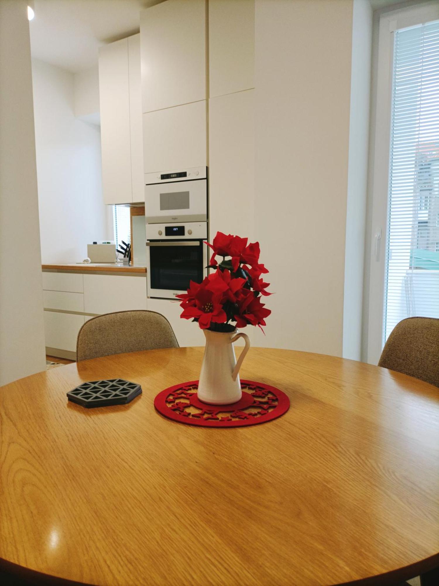 Old Town Apartment - 2 Bedrooms ブラチスラヴァ エクステリア 写真